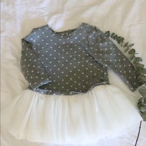 Baby Gap Grey & White Ruffled Dress Size 6-12 M
